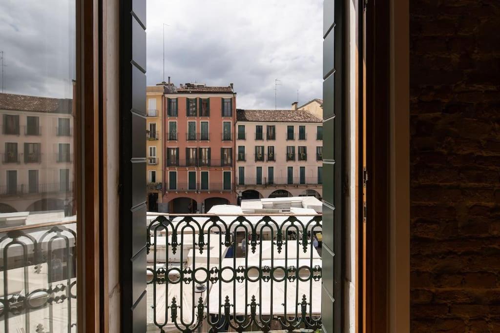 Apartment Enjoy - Orologio, Piazza Dei Signori *